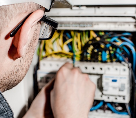 Maine Electrical License Renewal | TradesmanCE